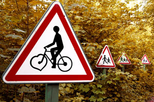 copyright 2005 Pierre Marcel. Aventure Land, Magny en Vexin, Val d'Oise (95),Art'hieul, dition 2005 :  La contribution de l'artiste Pierre Marcel