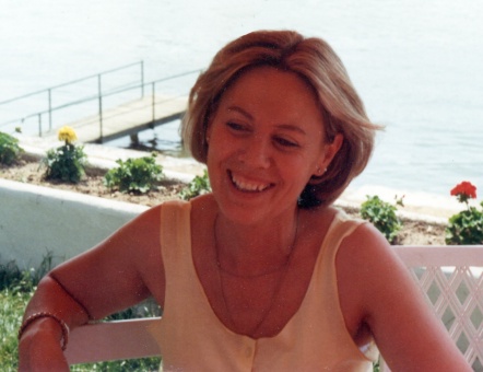 Jacqueline, au vernissage expo oeufs 2005  Saint Clair sur Epte. (photo Marie Roure)